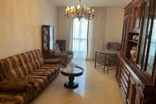 Piso de 4 habitaciones en San Basilio Córdoba con cochera - JCL Inmogroup Córdoba