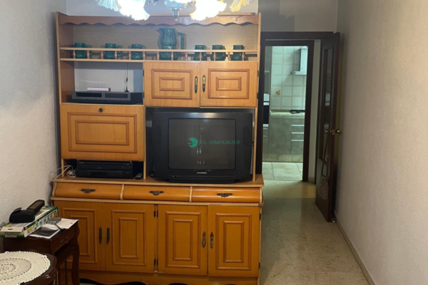 Piso de 4 habitaciones en San Basilio Córdoba con cochera - JCL Inmogroup Córdoba