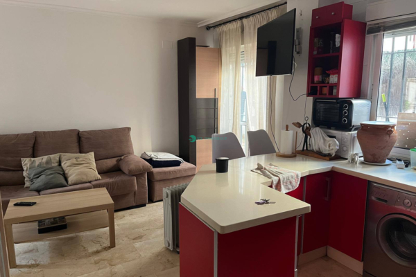 Piso en Benito de Baños Córdoba con 2 patios y ascensor - JCL Inmogroup Córdoba