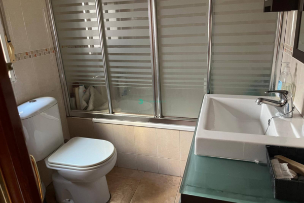 Piso en Benito de Baños Córdoba con 2 patios y ascensor - JCL Inmogroup Córdoba