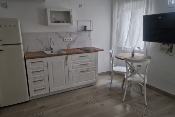 Apartamento en San Basilio Córdoba con patio (50 m²) - JCL Inmogroup Córdoba
