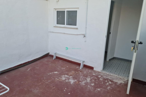 Apartamento en San Basilio Córdoba con patio (50 m²) - JCL Inmogroup Córdoba
