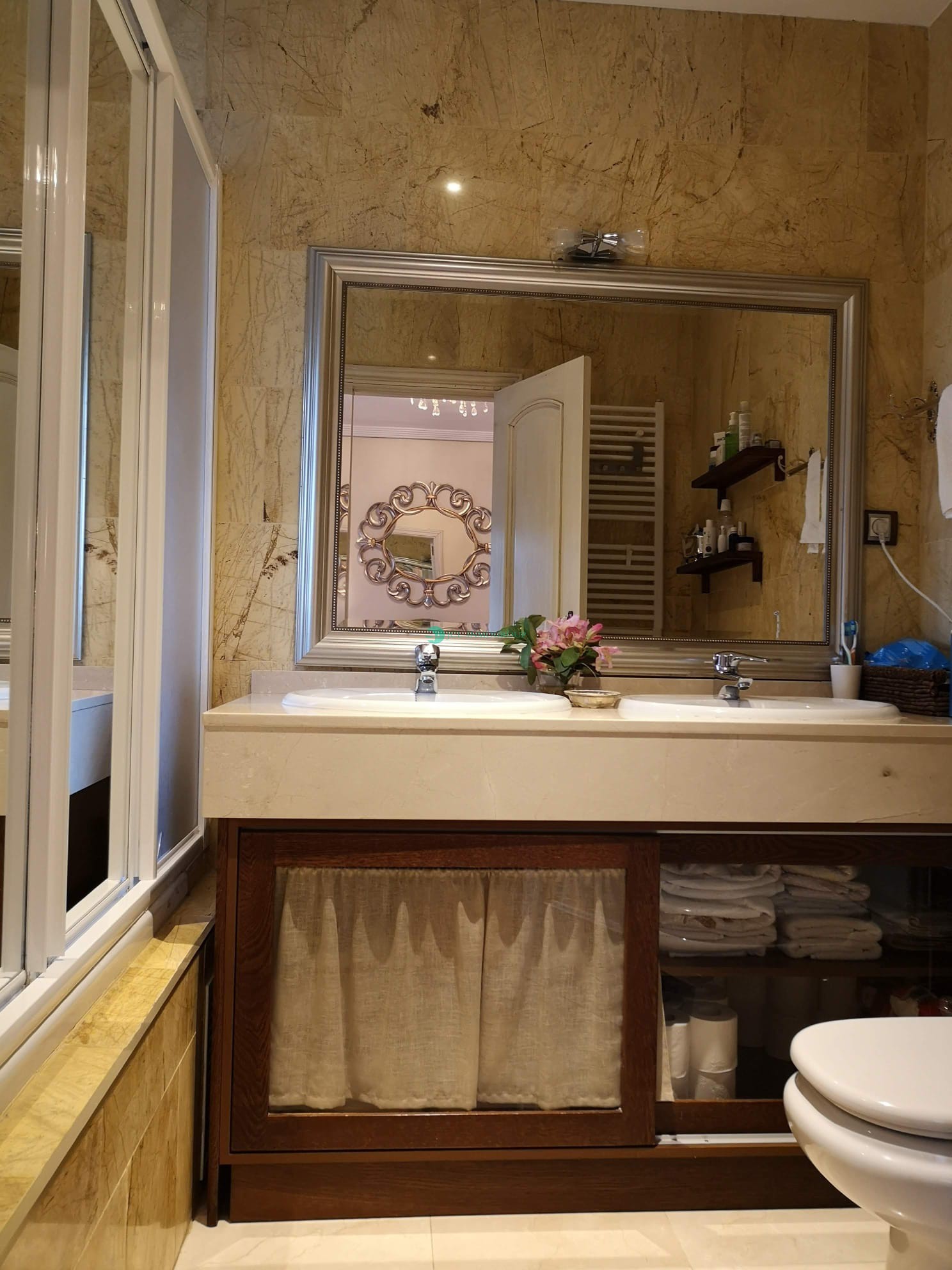 574577725_122160908504609490_1200276697332046549_n