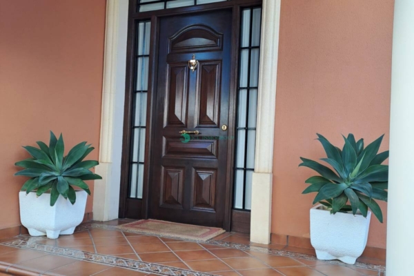 Parcela en La Gorgoja Córdoba con piscina (1.400 m²) - JCL Inmogroup Córdoba