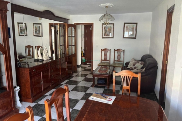 Piso en Avenida Virgen de los Dolores Córdoba con terraza (110 m²) - JCL Inmogroup Córdoba