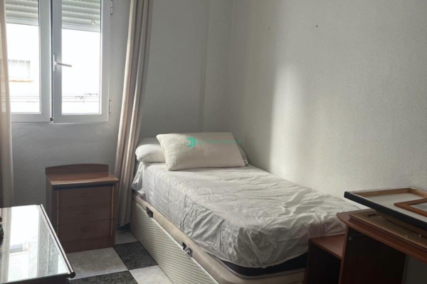 Piso en Avenida Virgen de los Dolores Córdoba con terraza (110 m²) - JCL Inmogroup Córdoba