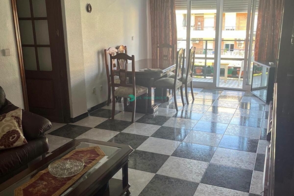 Piso en Avenida Virgen de los Dolores Córdoba con terraza (110 m²) - JCL Inmogroup Córdoba