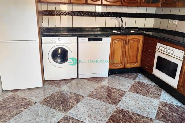 Casa en barrio de Cañero Córdoba en una sola planta con patio (4 habs.) - JCL Inmogroup Córdoba